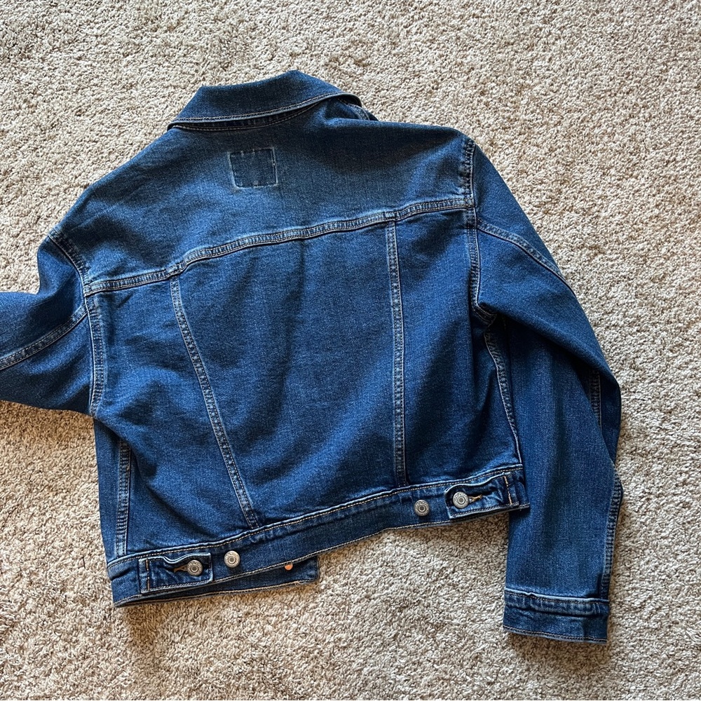 Old Navy // Denim Jacket - Picture 3 of 7